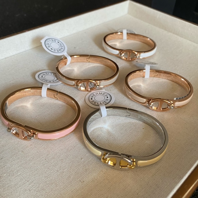 [原單對版] (配全套包裝) 最喜歡的愛馬仕豬鼻子手鐲顔色好顯白