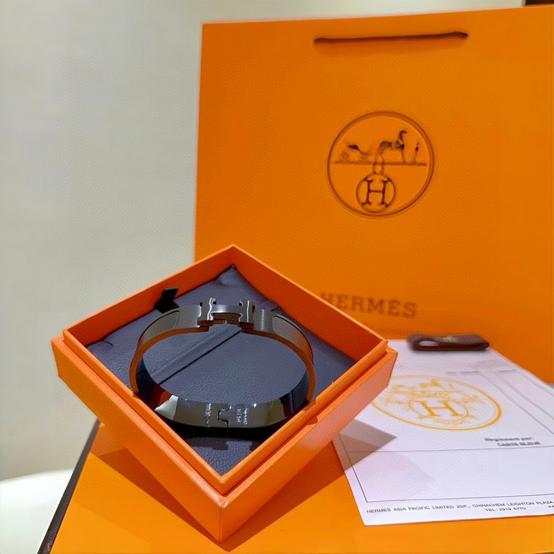 [原單對版] (配全套包裝) Hermes 愛馬仕手鐲 黑武士 原版定制 手
