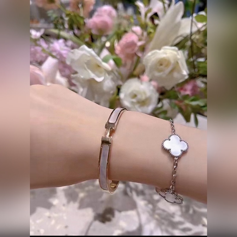 [原單對版] (配全套包裝) 新品高品質 愛馬仕Hermes手鐲H白貝母厚實精