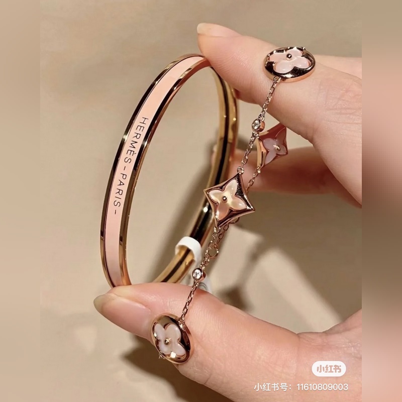 [原單對(duì)版] (配全套包裝) 愛(ài)馬仕手鐲