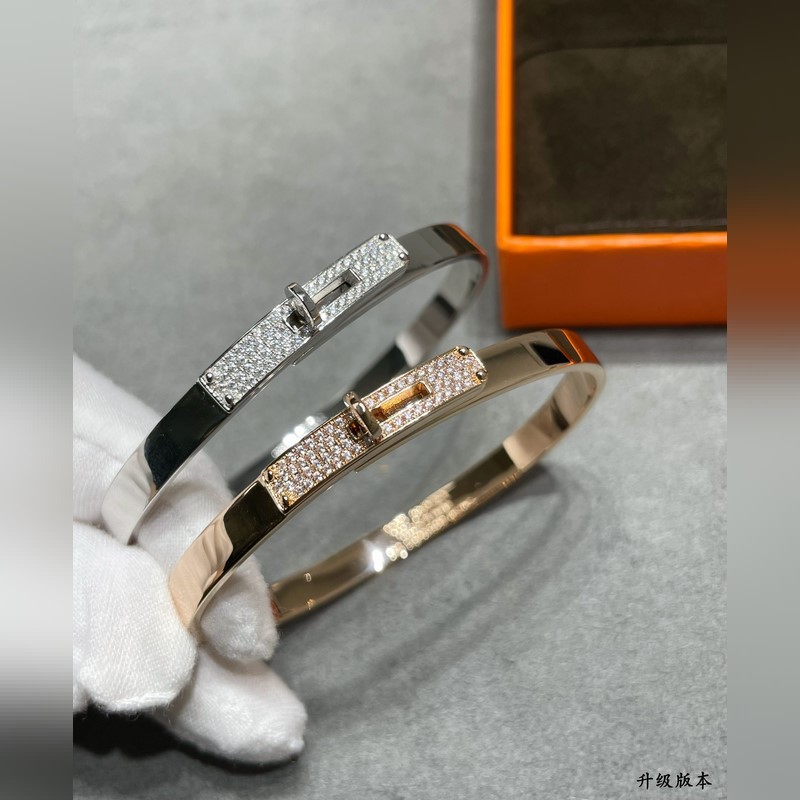 [原單對版] (配全套包裝) 愛馬仕CNC紐扣半鑽手鐲，高級精工版，衆多網紅同