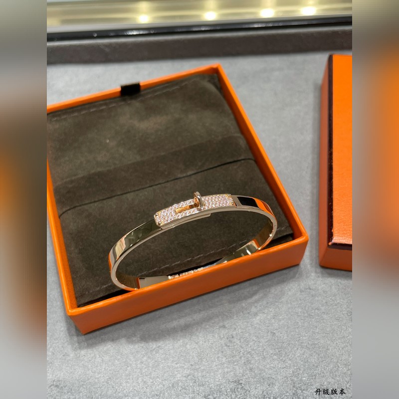 [原單對版] (配全套包裝) 愛馬仕CNC紐扣半鑽手鐲，高級精工版，衆多網紅同