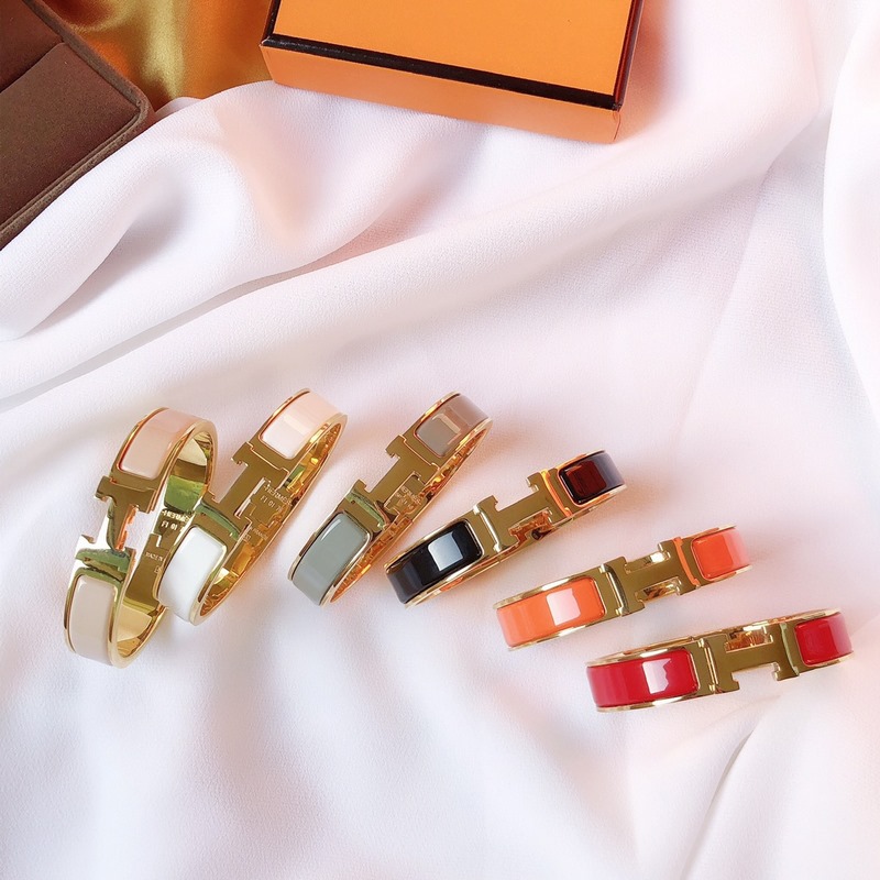 [原單對版] (配全套包裝) 代購版本 Hermes，愛馬仕H扣窄版琺瑯黃金色