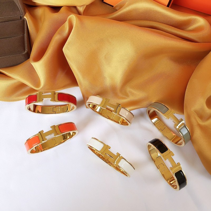 [原單對版] (配全套包裝) 代購版本 Hermes，愛馬仕H扣窄版琺瑯黃金色