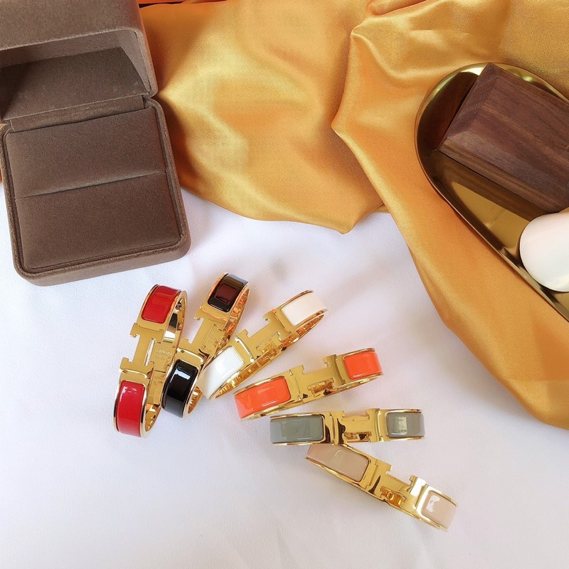 [原單對版] (配全套包裝) 代購版本 Hermes，愛馬仕H扣窄版琺瑯黃金色