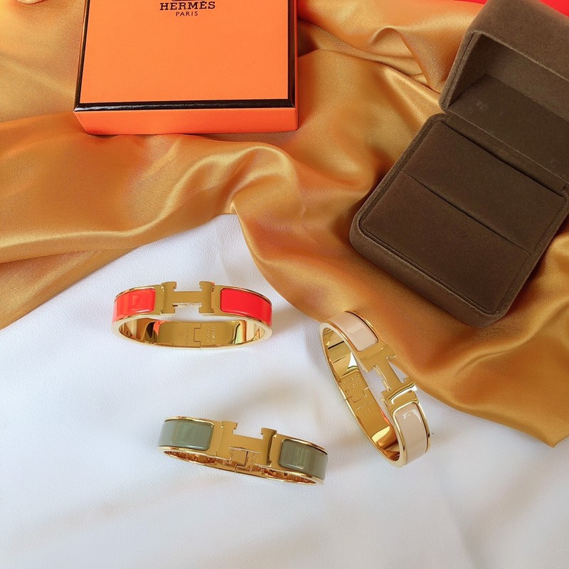 [原單對版] (配全套包裝) 代購版本 Hermes，愛馬仕H扣窄版琺瑯黃金色