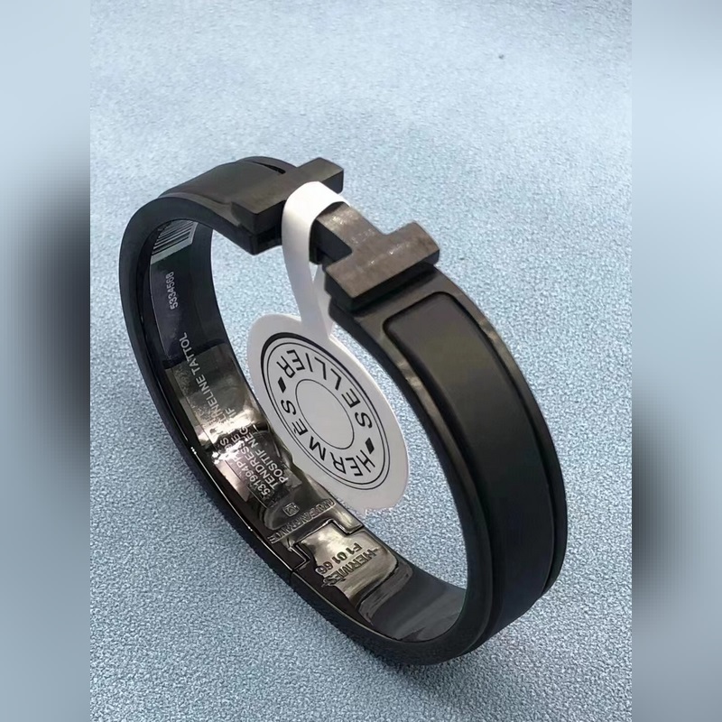 [原單對版] (配全套包裝) 全黑男士手鐲到位 新款Hermes愛馬仕男款手鐲