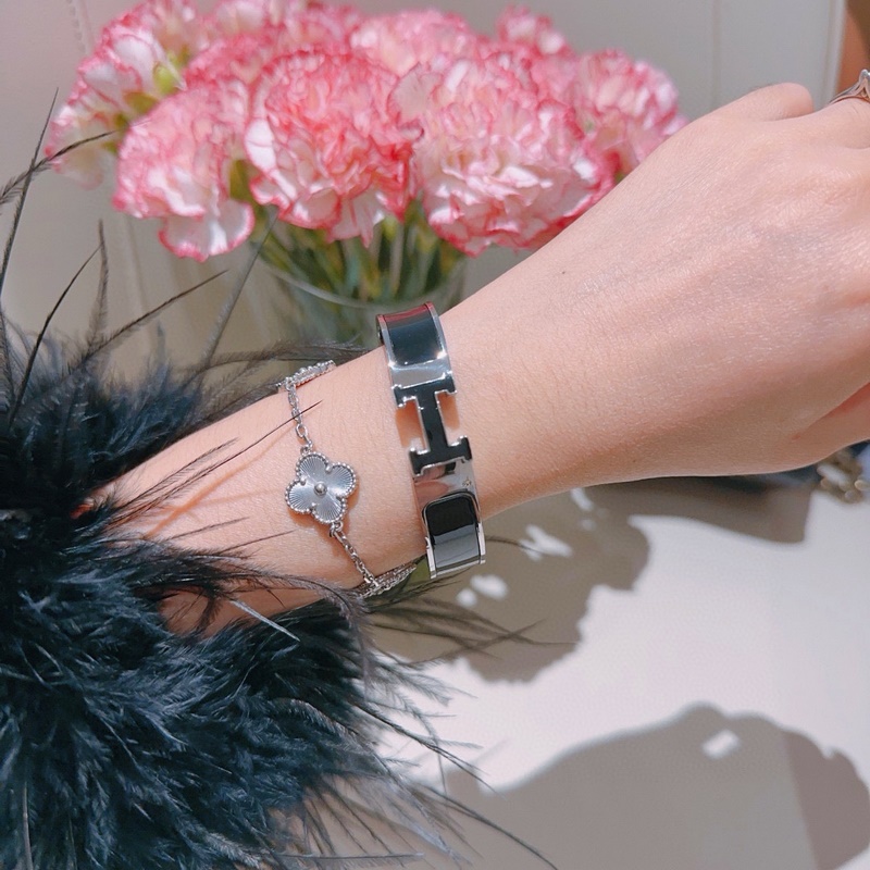 [原單對(duì)版] (配全套包裝) Hermes 愛馬仕手鐲 愛馬仕手環(huán) 琺瑯工藝