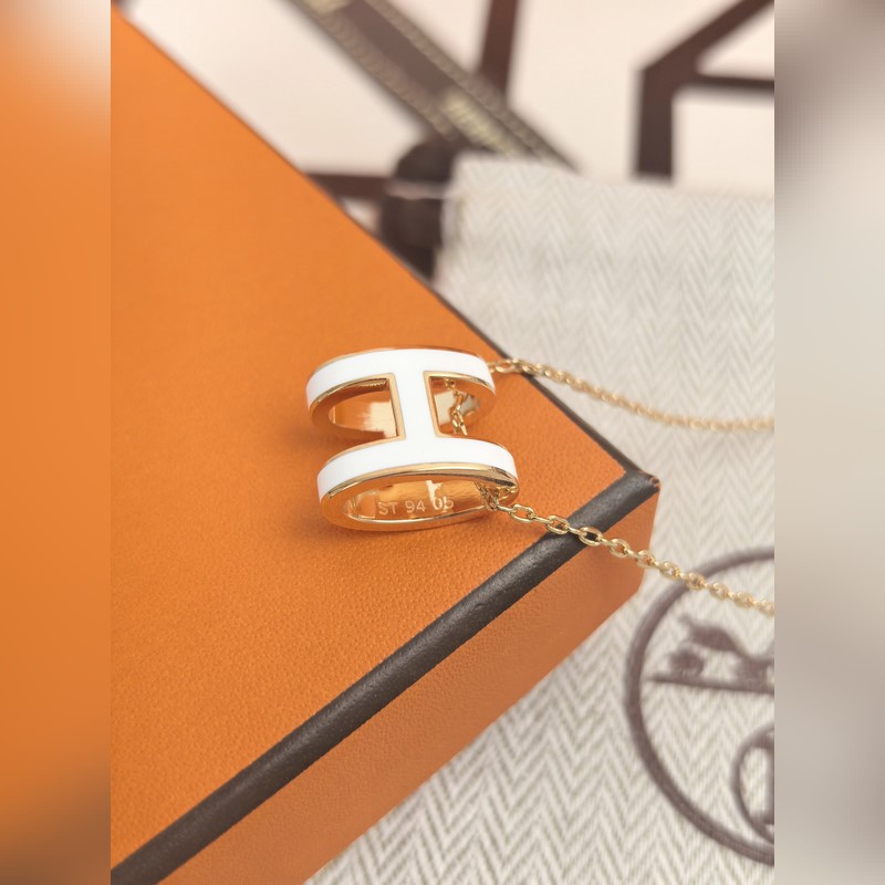 [原單對版] (配全套包裝) 愛馬仕H琺瑯項鍊 白色 (玫瑰金) 細節：質感明