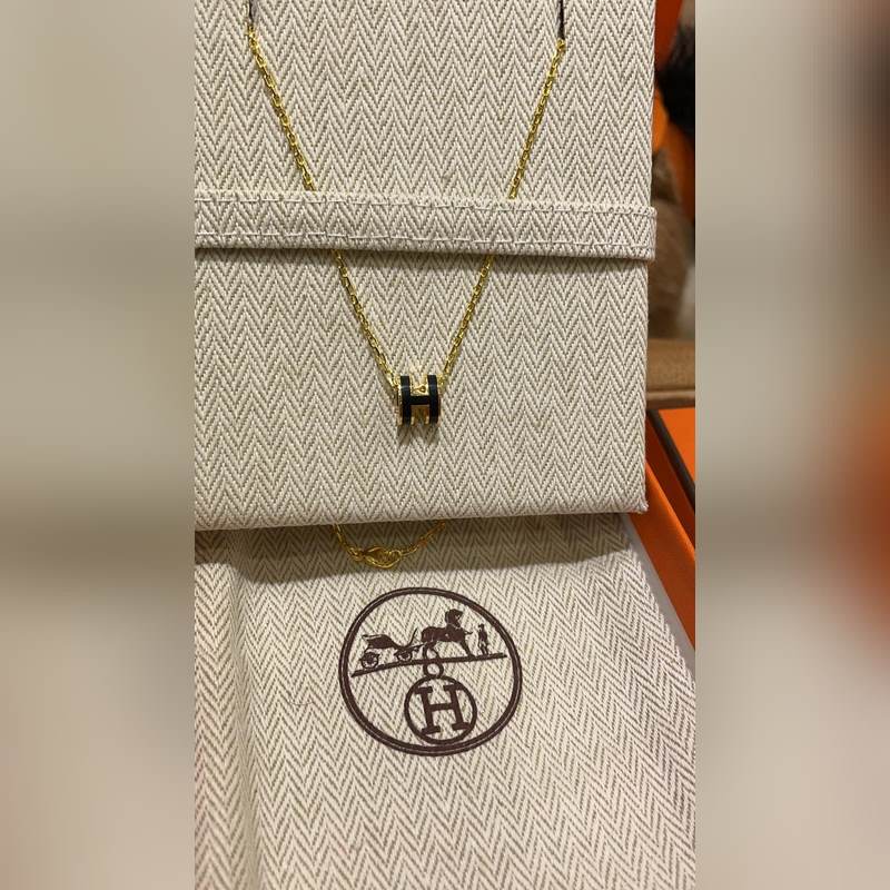 [原單對版] (配全套包裝) 愛馬仕迷你黑金配色琺瑯項鍊。