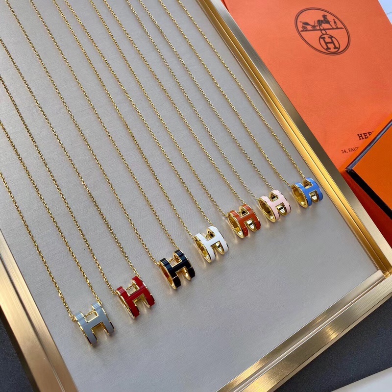 愛馬仕經(jīng)典琺瑯項鍊集合圖
