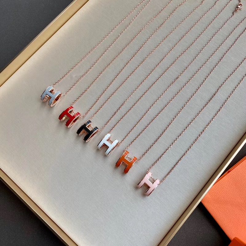 愛馬仕經(jīng)典琺瑯項鍊集合圖