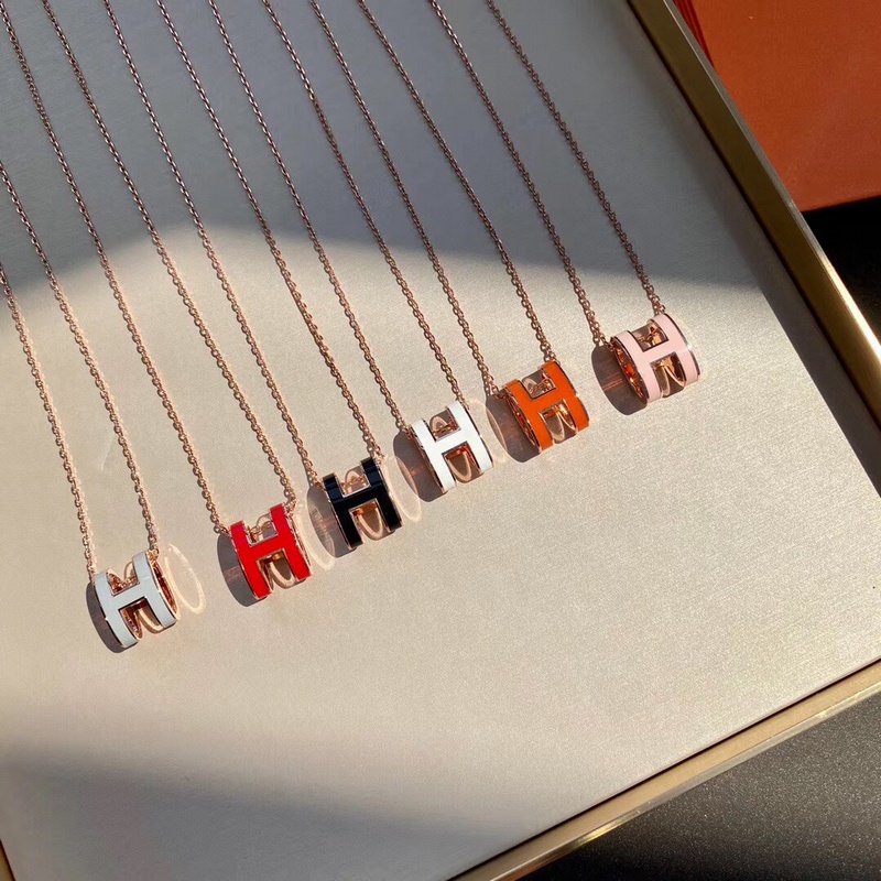 愛馬仕經(jīng)典琺瑯項鍊集合圖