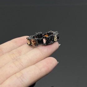 [原單對版] (配全套包裝) Lv戒指 新品彩鑽字母黑武士戒指