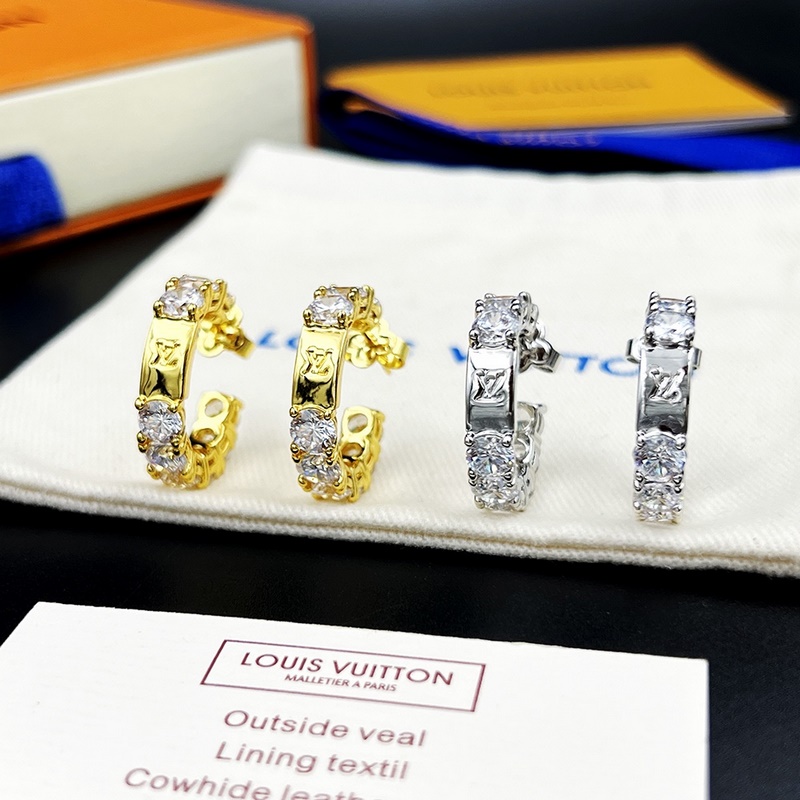 驢家LV Crystals 滿鑽系列為路易威登經典元素描繪璀璨一筆。圓形切割鋯石