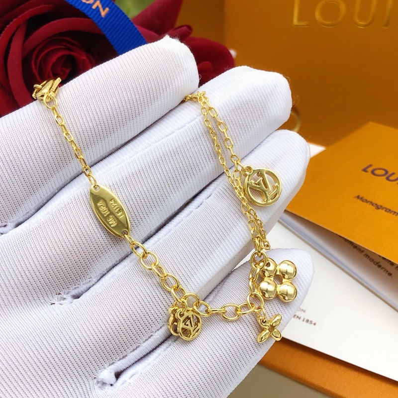 [原單對(duì)版] (配全套包裝) [Lv最新款 手鍊花朵 ]