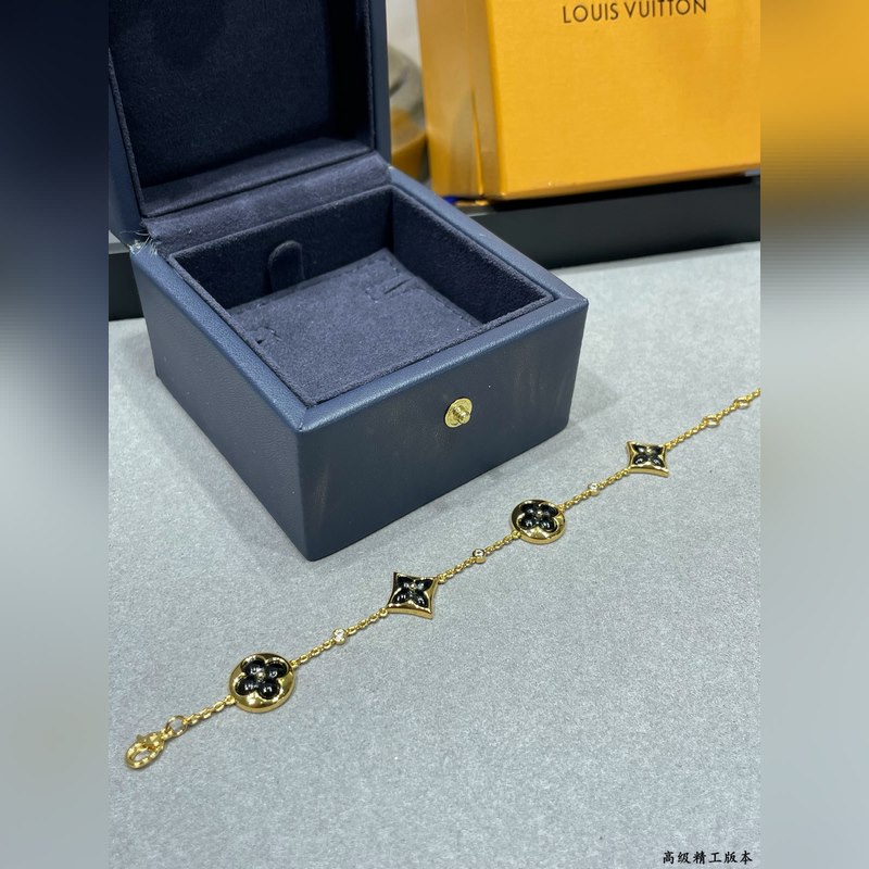 [原單對版] (配全套包裝) LV高級黑瑪瑙大號四花手鍊，美麗的花朵在貝殼上綻