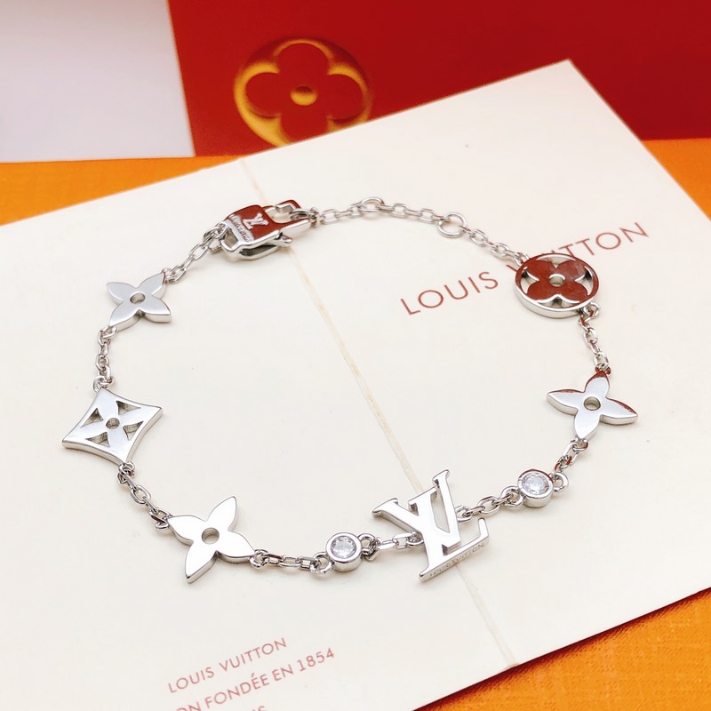 [原單對版] (配全套包裝) [Lv最新款 銀色光面鏤空手鍊]