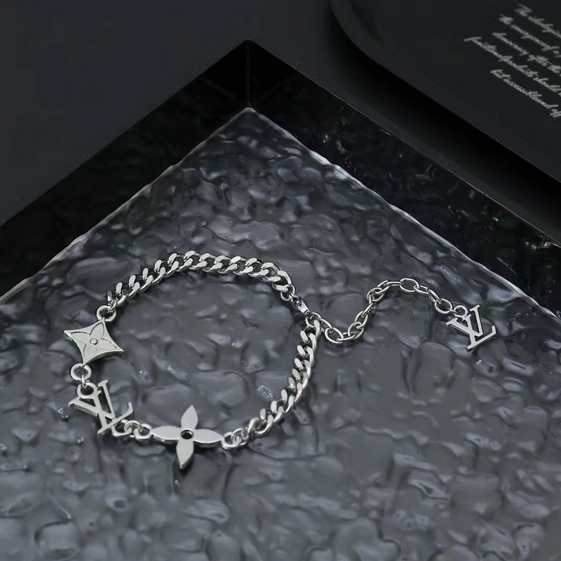 [原單對版] (配全套包裝) LV 路易威登 新款MNG ROW男女同款銀色拋