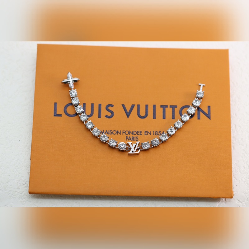[原單對版] (配全套包裝) 路易威登LV 銀色滿鑽花卉字母手鍊 LV Cr