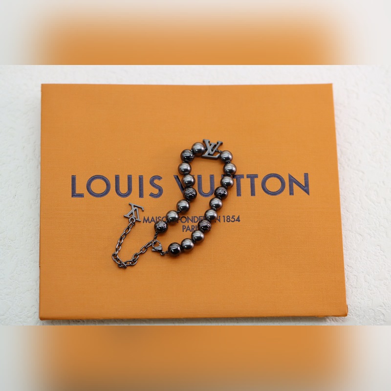[原單對版] (配全套包裝) LV Beads 黑色變色串珠情手侶鍊 LV