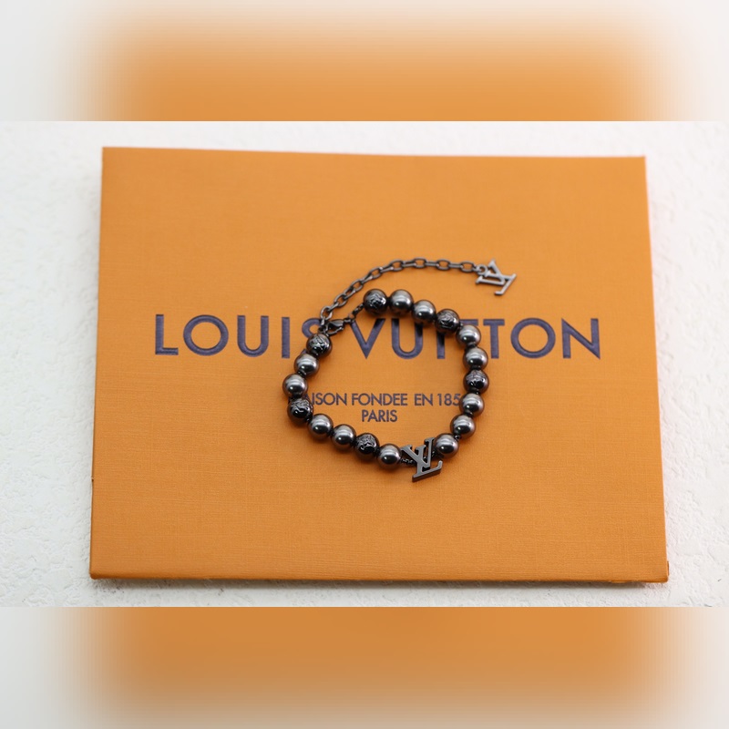 [原單對版] (配全套包裝) LV Beads 黑色變色串珠情手侶鍊 LV