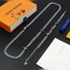 [原單對版]手鍊+項鍊 驢家Monogram Row 項鍊為工緻金屬鍊條含蓄點綴