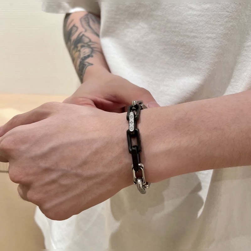 [原單對版]手鍊+項鍊 驢家新款彩色淬火套裝，白色間槍黑色、項鍊手鍊均有現貨，竹