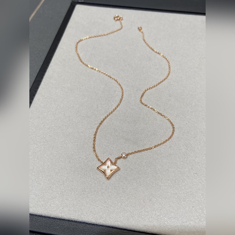 [原單對版]項鍊+手鍊+ 耳釘 LV四花項鍊，白貝項鍊