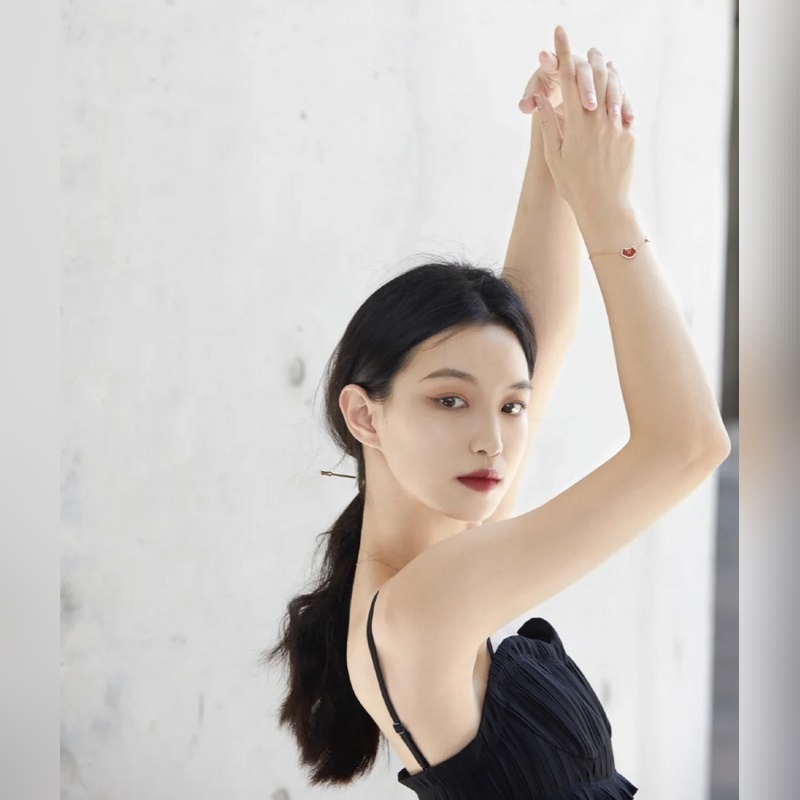 V金鍍咪金 5140260 麒麟大號如意鎖手鍊 時尚與傳統相結合的一款 不會滿大