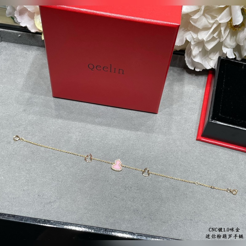 V金鍍咪金 5110180 麒麟迷你粉葫蘆手鍊，招財旺運 高顔值 上身效果很贊