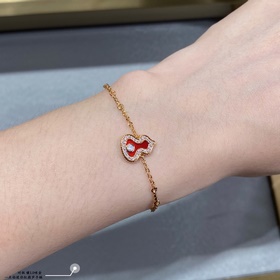 V金鍍咪金 2110240 麒麟迷你一點鑽紅葫蘆手鍊，高顔值 上身效果很贊 很百