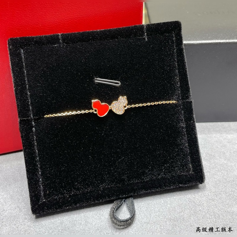 V金材質 4670160(紅 鑽)wulu麒麟雙葫蘆手鍊 超Q款 簡約的線條刻畫