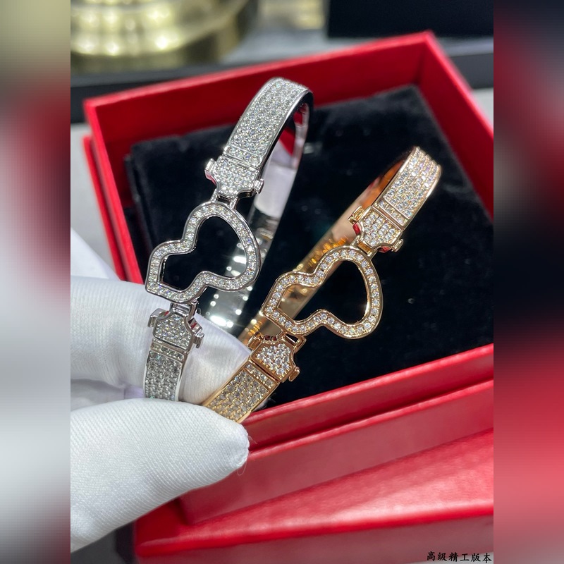 V金材質 qeelin麒麟滿鑽葫蘆手鐲 超Q款 簡約的線條刻畫Wulu優美的形