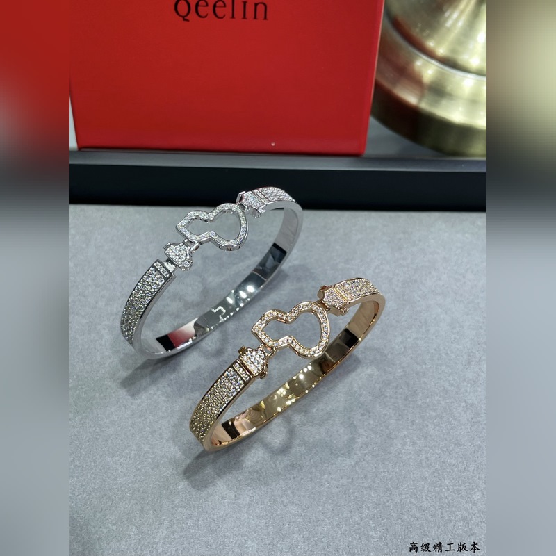 V金材質 qeelin麒麟滿鑽葫蘆手鐲 超Q款 簡約的線條刻畫Wulu優美的形
