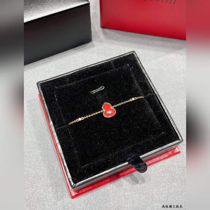 V金材質 4670210 qeelin麒麟紅葫蘆帶心形手鍊，簡約的線條刻畫Wul