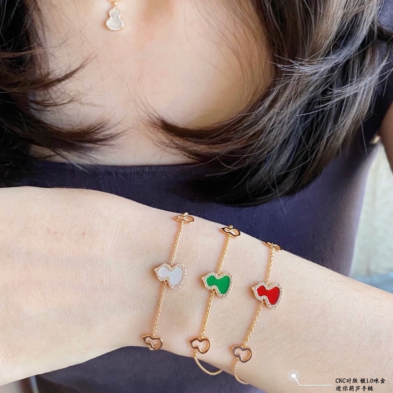 [原單對版] (配全套包裝) 麒麟迷你葫蘆手鍊，高顔值 上身效果很贊 很百搭哦