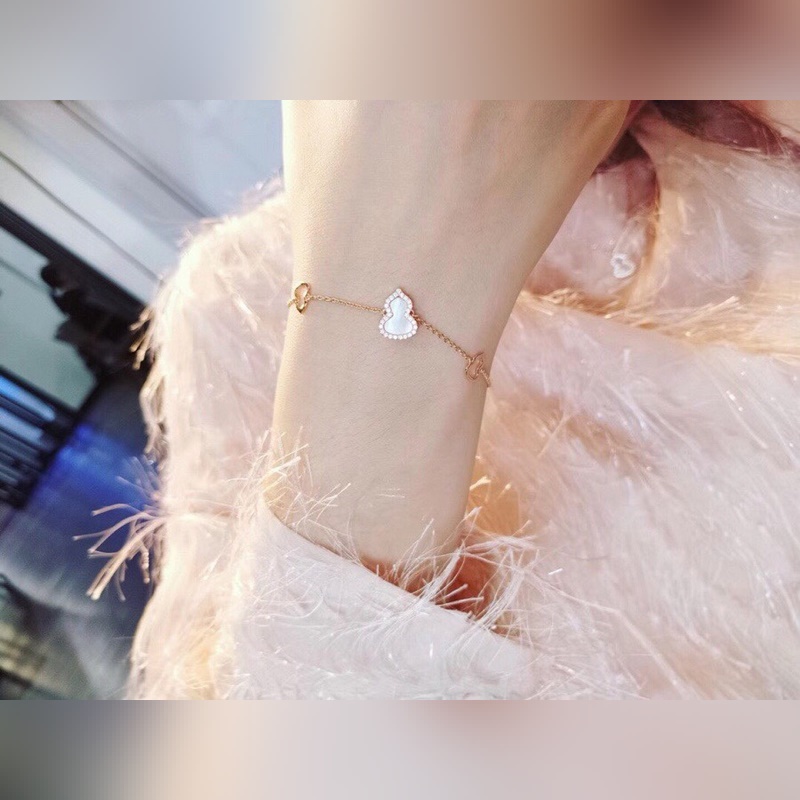 [專櫃對版] 麒麟葫蘆手鍊！ 今年葫蘆元素各種火熱[奸笑]葫蘆諧音 福祿 ，寓意