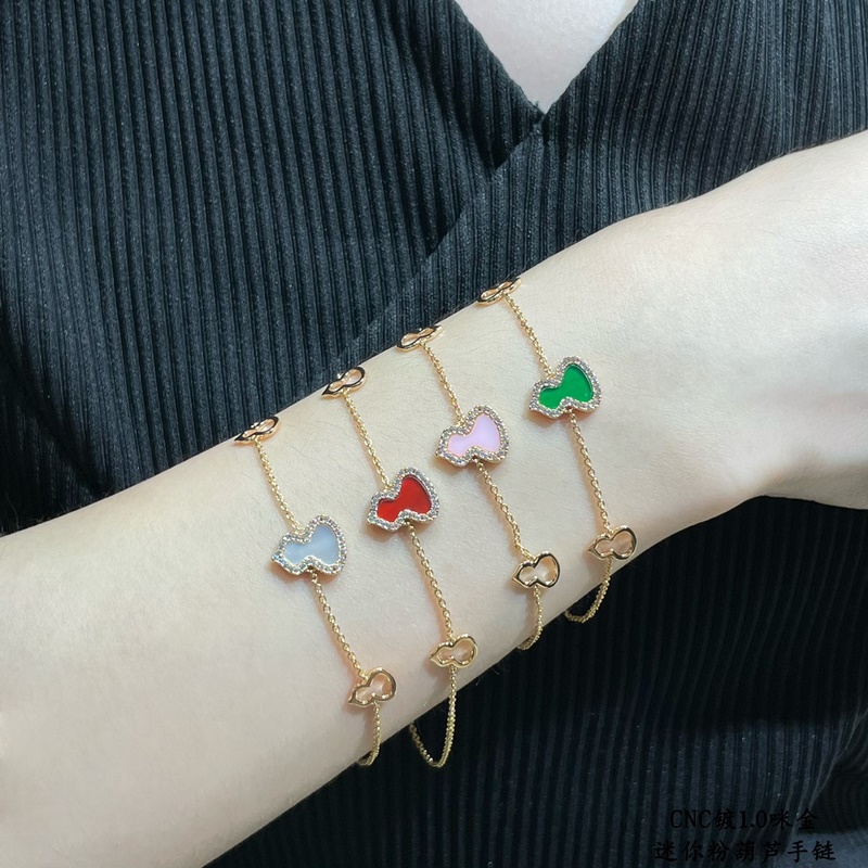 麒麟迷你粉葫蘆手鍊，招財旺運 高顔值 上身效果很贊 很百搭，小而精緻