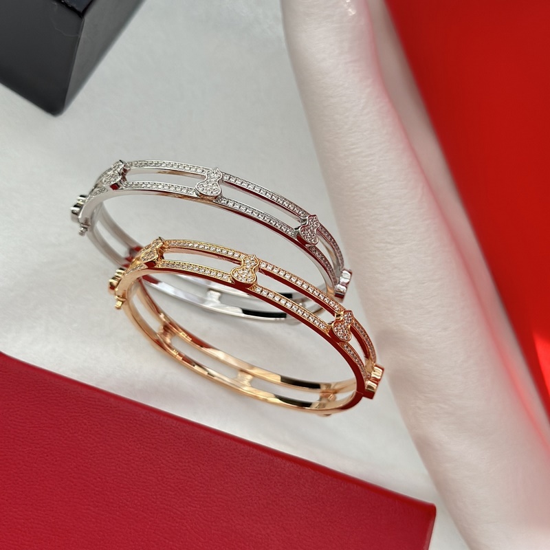 Qeelin 麒麟珠寶 22新款 鏤空 滿鑽葫蘆 手鐲 高級珠寶 采用中國元素與