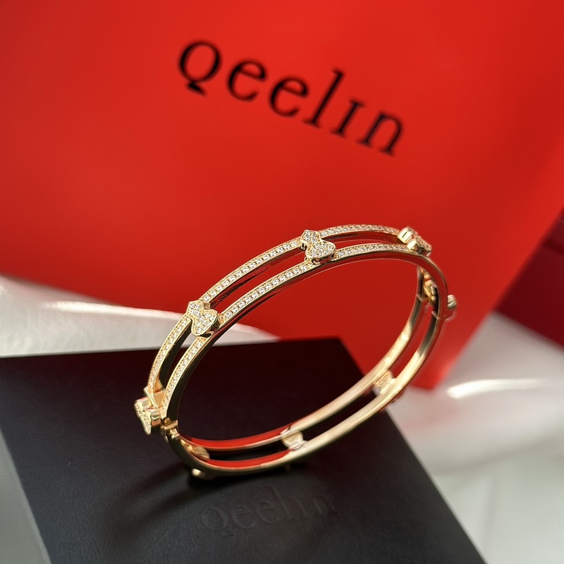 Qeelin 麒麟珠寶 22新款 鏤空 滿鑽葫蘆 手鐲 高級珠寶 采用中國元素與