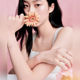 V金鍍咪金 5110190。麒麟迷你粉葫蘆項鍊，高顔值 上身效果很贊 很百搭哦