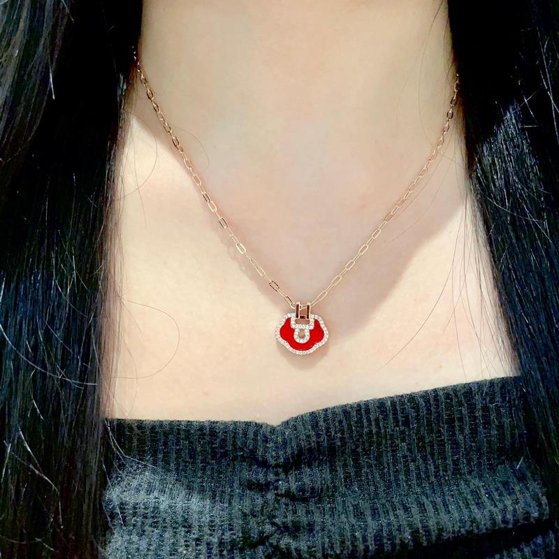 [原單對版] (配全套包裝) 麒麟mini如意項鍊 時尚與傳統相結合的一款 不會