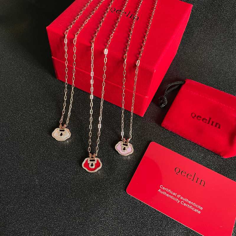 [原單對版] (配全套包裝) 麒麟mini如意項鍊 時尚與傳統相結合的一款 不會