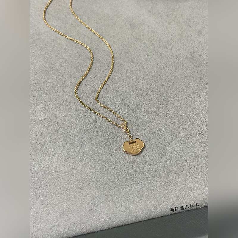 [原單對版] (配全套包裝) 麒麟mini如意項鍊 時尚與傳統相結合的一款 不會