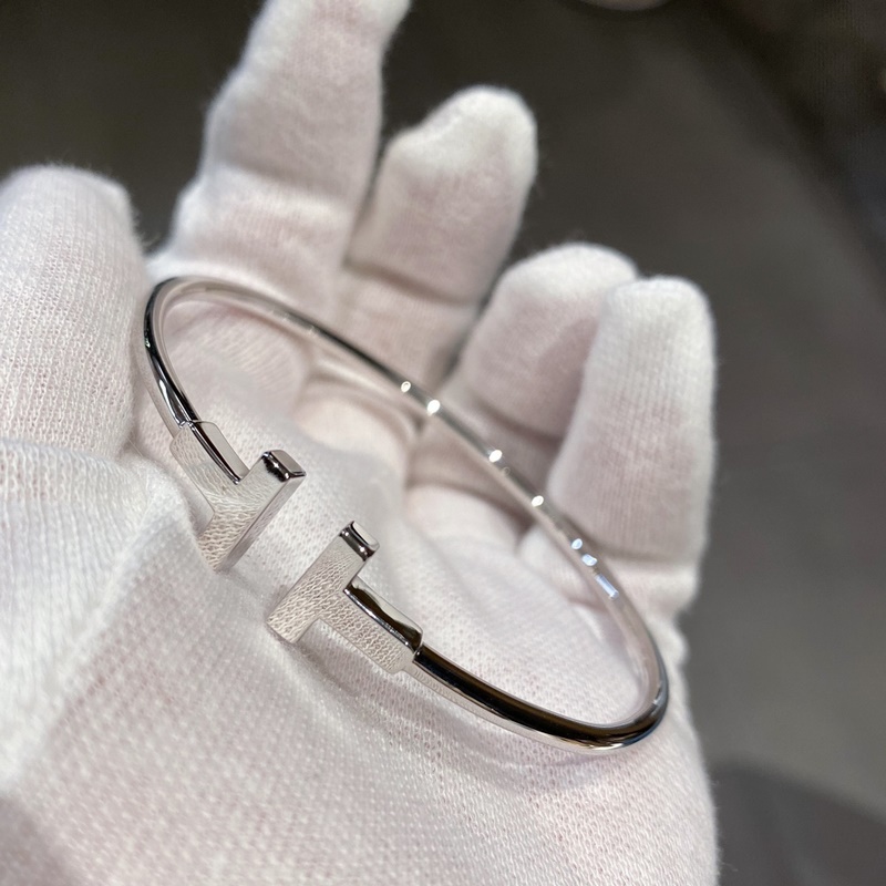 [原單對版] (配全套包裝) Tiffany 蒂芬妮雙T開口手鐲，這個款式的經