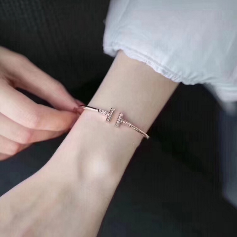 [原單對版] (配全套包裝) Tiffany 蒂芬妮 雙T手鐲 超優雅的經典款