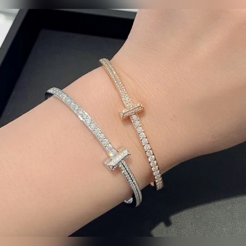 [原單對版](配全套包裝) Tiffany 蒂芬妮 新款 T1系列滿鑽 窄版 手