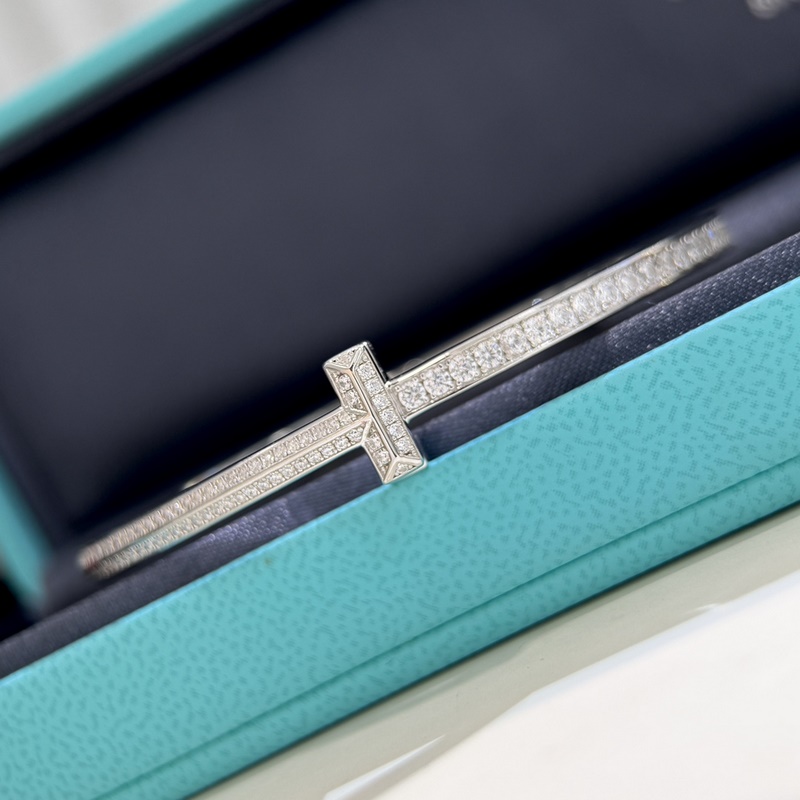 [原單對版](配全套包裝) Tiffany 蒂芬妮 新款 T1系列滿鑽 窄版 手