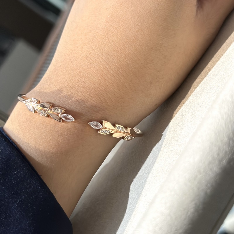 Tiffany 蒂芬妮 新款Paper Flowers花韻系列 葉子手鐲 超精工